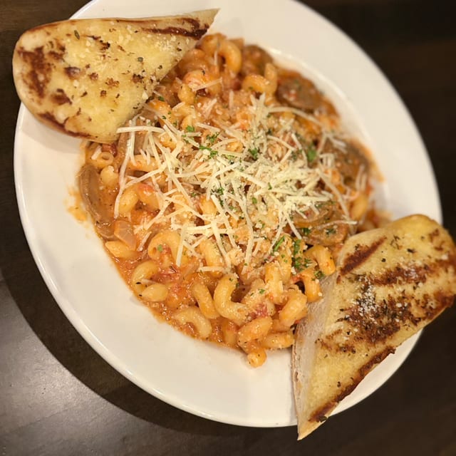 Palomino Sausage Pasta.