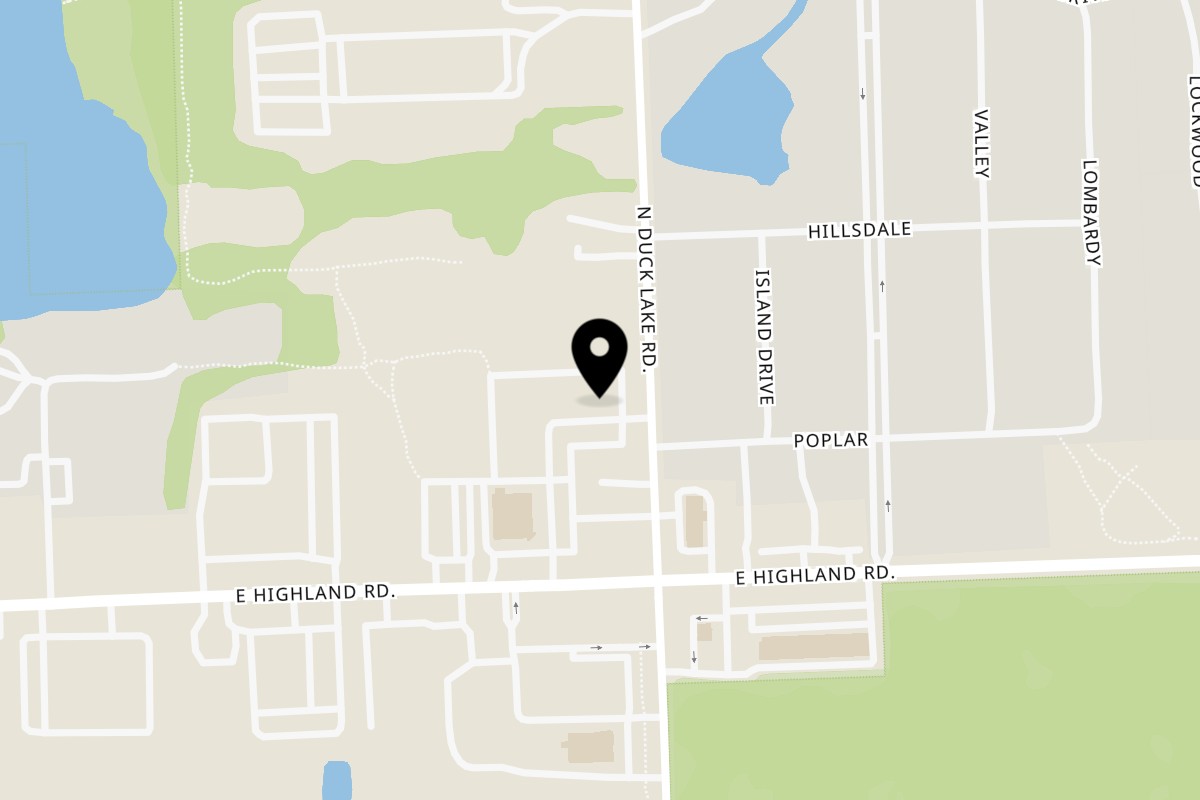 Map showing the location of Bad Benny's Pour House on 2825 E Highland Rd Ste. 133 in Highland Township
